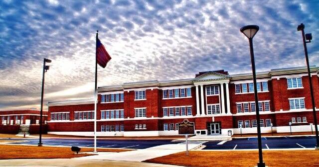Albertville High School student tased, apprehended before loaded gun found in backpack | Alabama