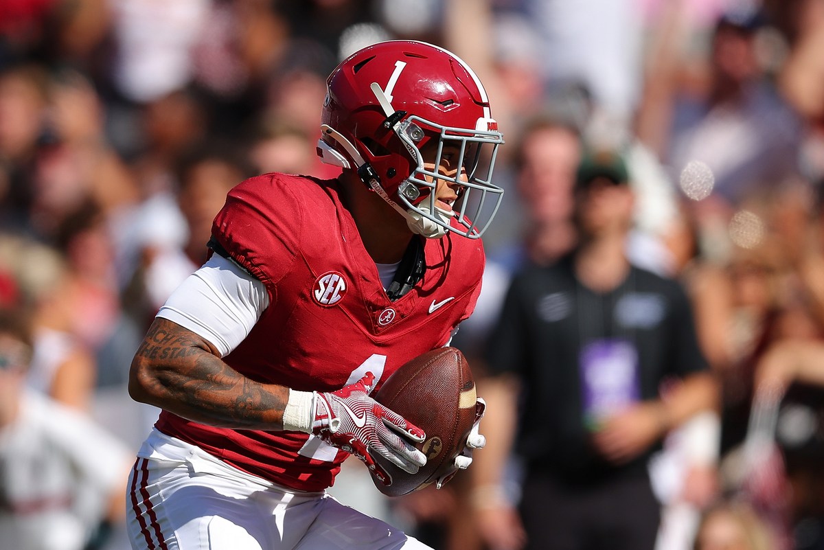 Four Tide Players Drafted in Way Too Early 2026 Mock Draft