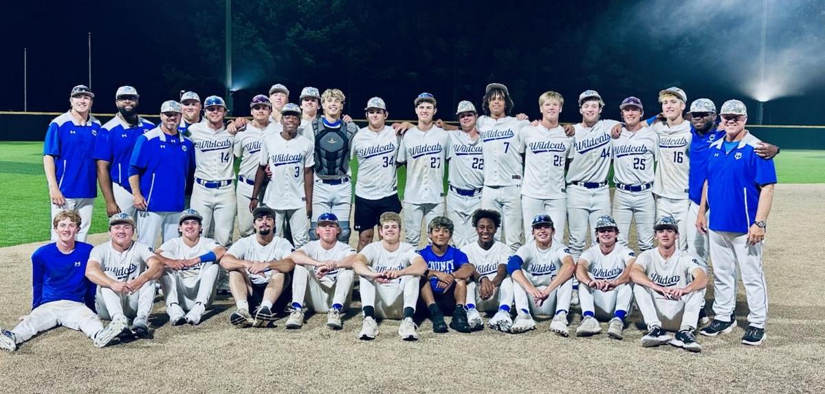 Wildcats Baseball Coach Named ASWA 7A Coach of the Year