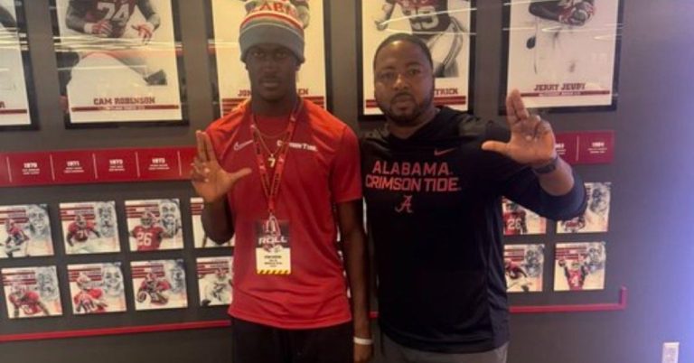 Locked in Gadsden (Ala.) CB commit Zyan Gibson talks Alabama performance, time spent with future teammates
